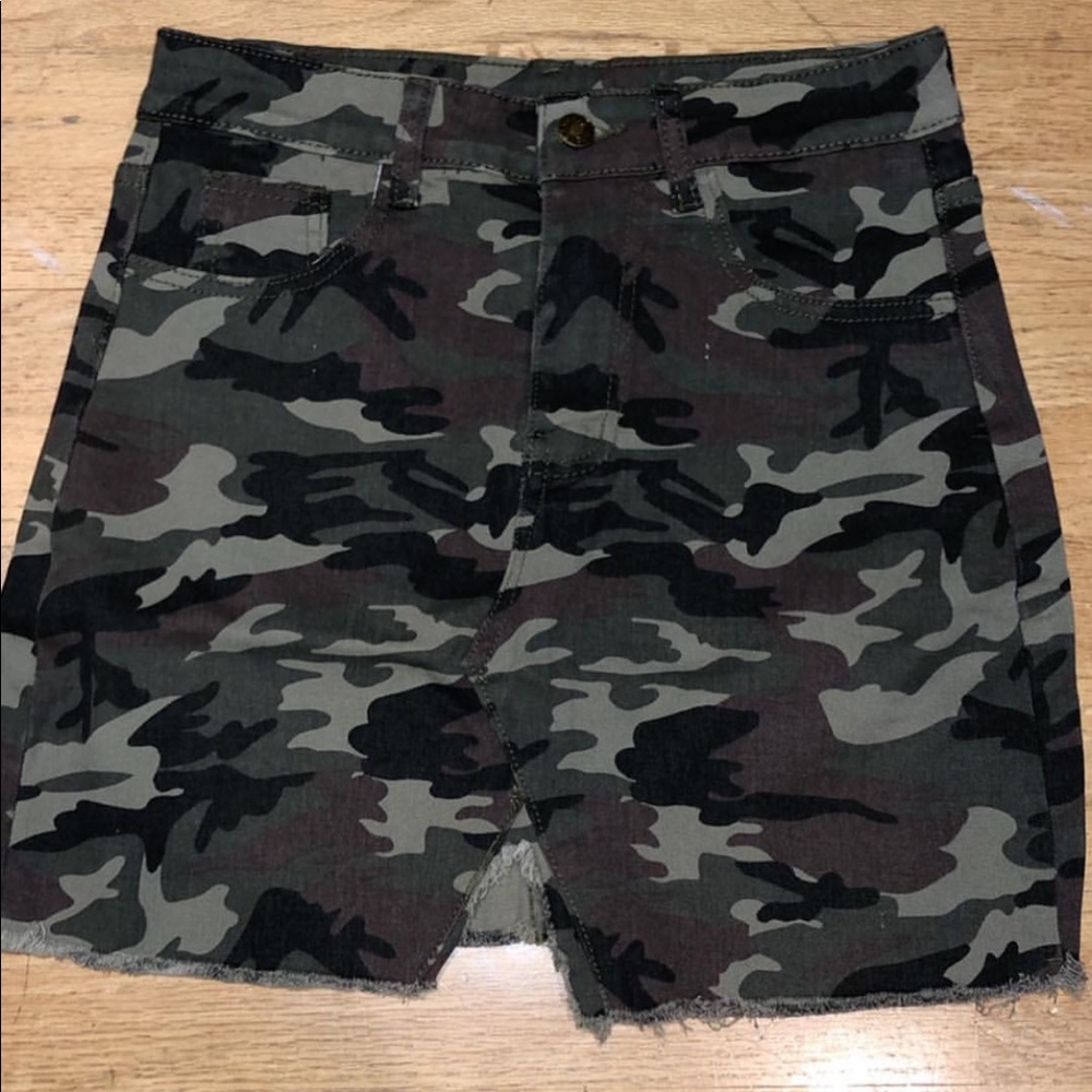 camo skirt